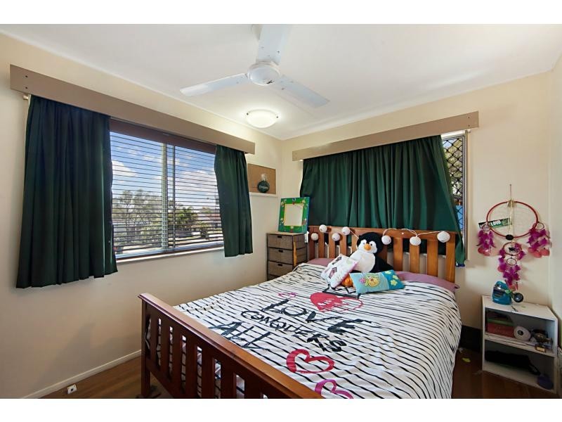 2 Rhodes Street, Heatley QLD 4814