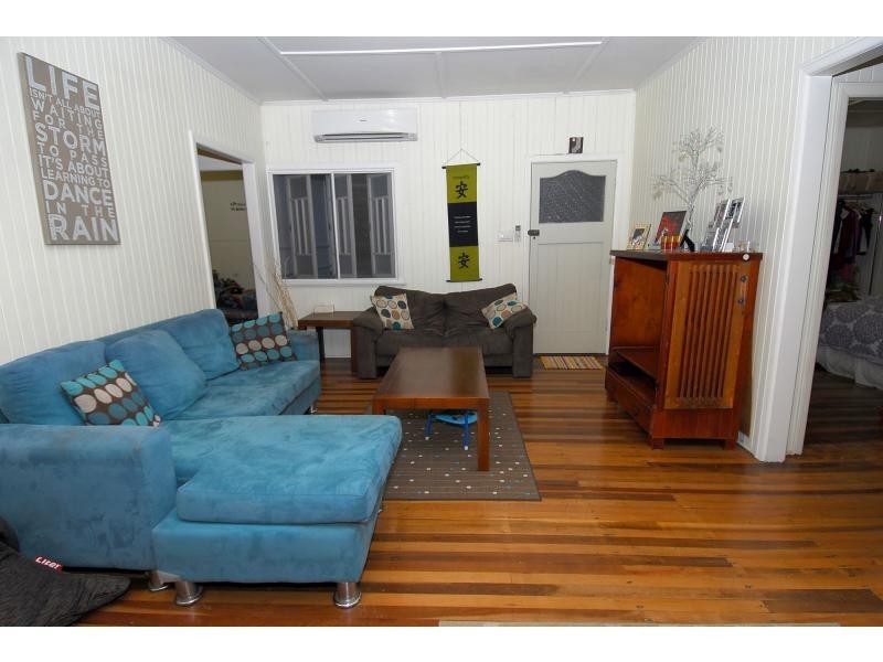 4 Barbeler Street, Currajong QLD 4812