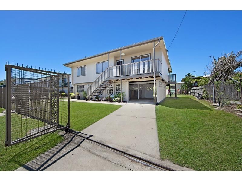 358 Charles Street, Kirwan QLD 4817