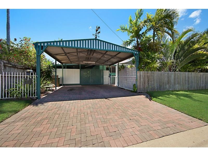 14 Campbell Street, Hermit Park QLD 4812