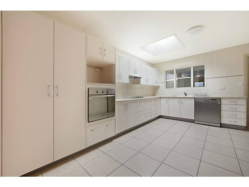 155 Charles Street, Heatley QLD 4814