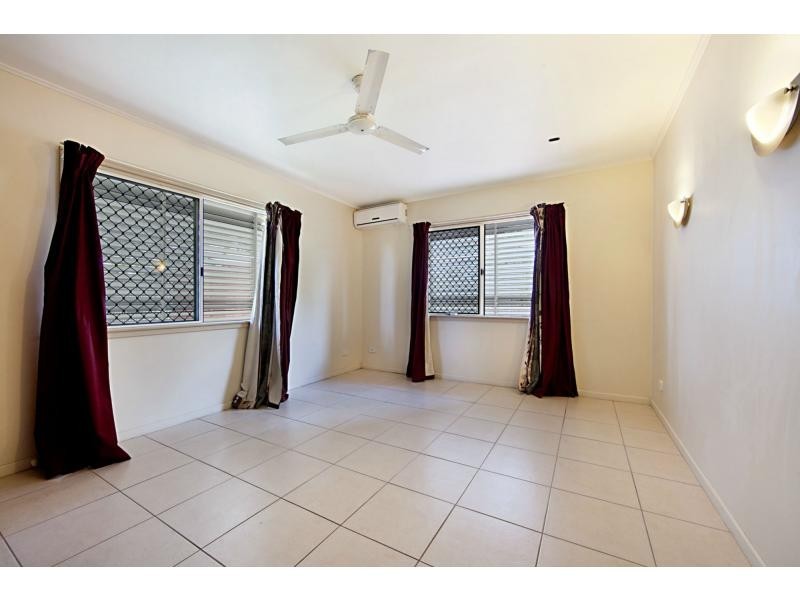 155 Charles Street, Heatley QLD 4814