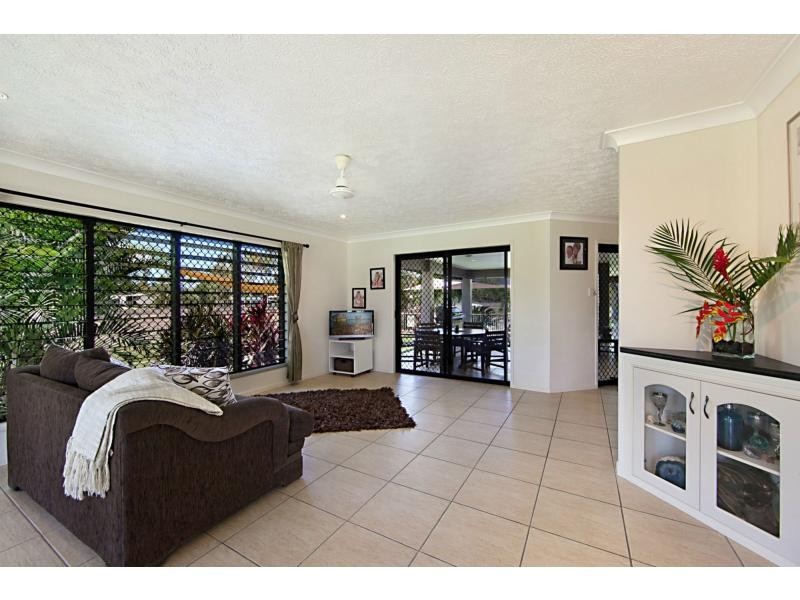 6 Shetland Place, Kelso QLD 4815