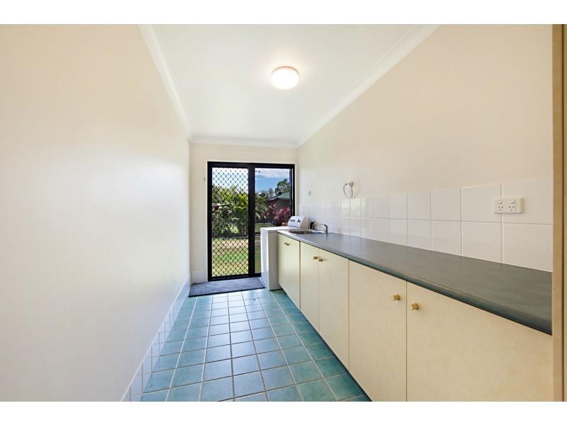 6 Shetland Place, Kelso QLD 4815