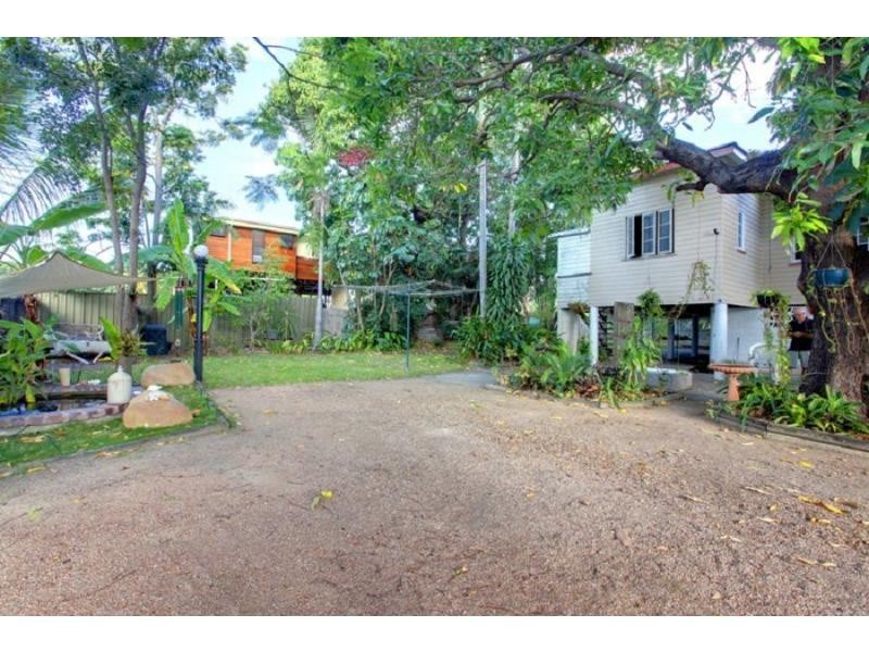 121 Bundock Street, Belgian Gardens QLD 4810