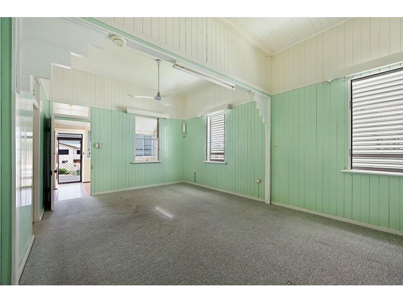 167 Francis Street, West End QLD 4810