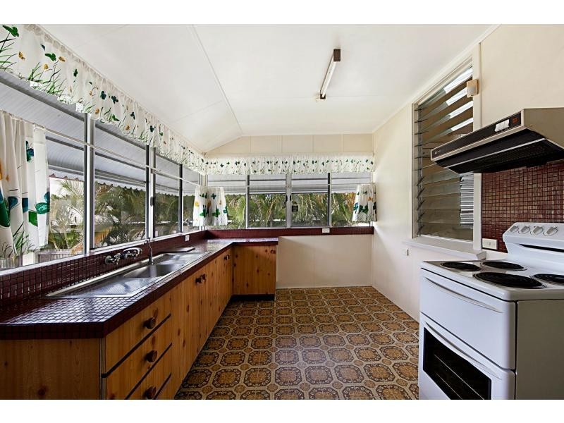 167 Francis Street, West End QLD 4810