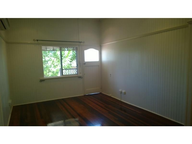 21A Lothair Street, Pimlico QLD 4812