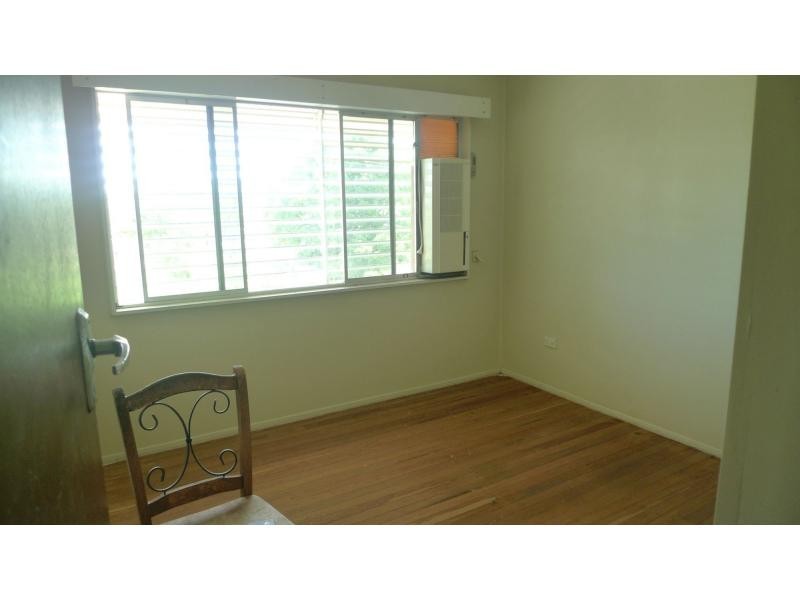 21 Nowland Avenue, Cranbrook QLD 4814