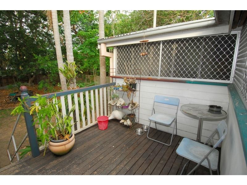 10 Fraire Street, Hermit Park QLD 4812