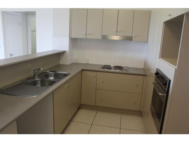 19/16 Martinez Avenue, West End QLD 4810