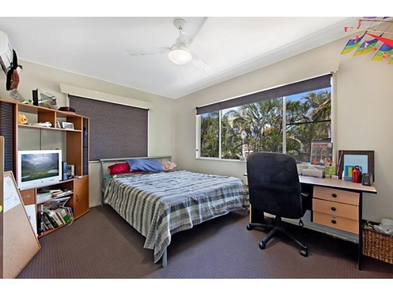 16 Ferntree Street, Kirwan QLD 4817