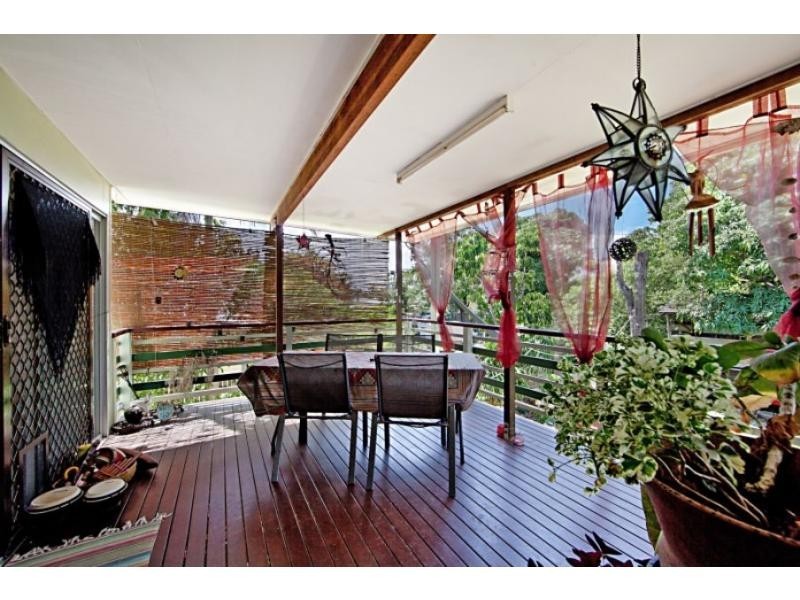 16 Ferntree Street, Kirwan QLD 4817