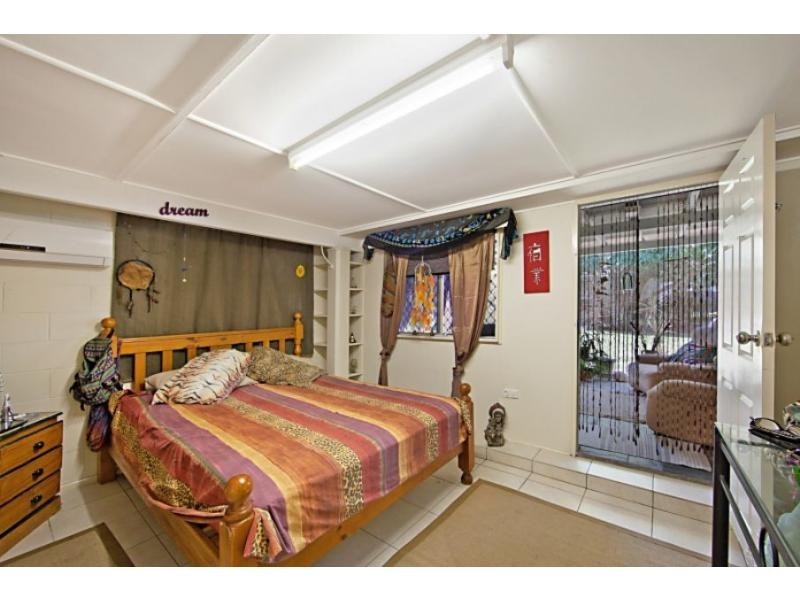 16 Ferntree Street, Kirwan QLD 4817