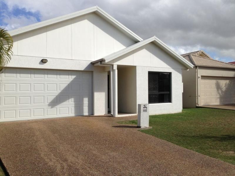 52 Warbler Crescent, Douglas QLD 4814