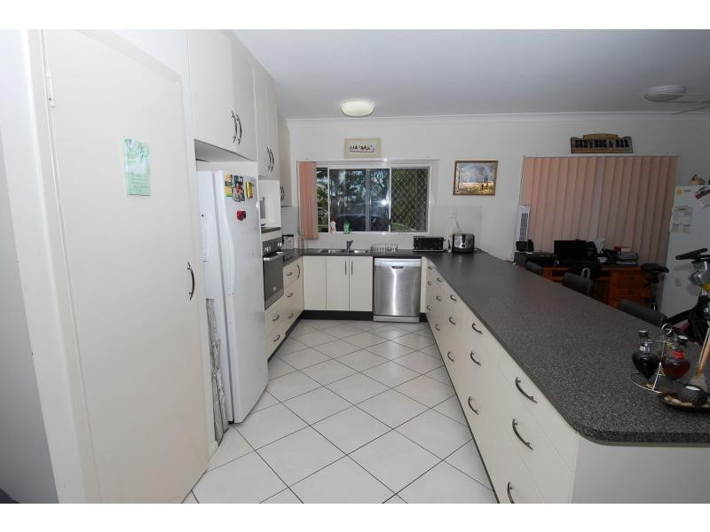 50 Colchester Crescent, Kirwan QLD 4817