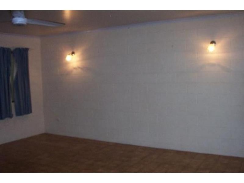 5/23 Park Street, Pimlico QLD 4812