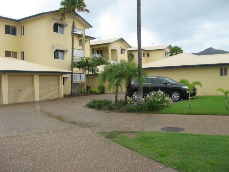 7/24 Martinez Avenue, West End QLD 4810