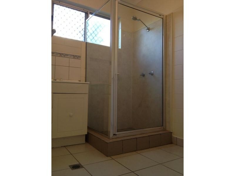 2/177 Thuringowa Drive, Kirwan QLD 4817