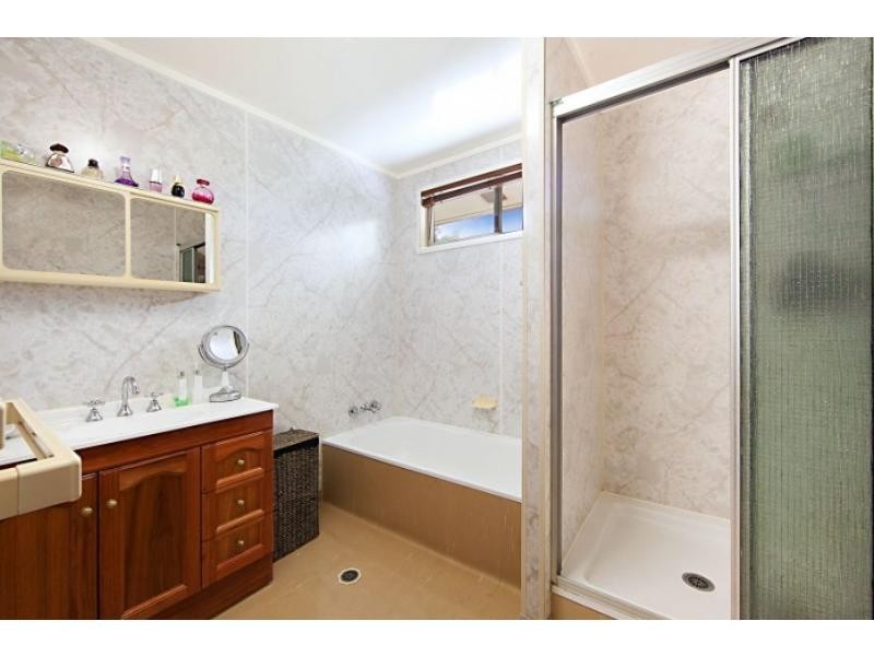 11 Eklund Street, Kirwan QLD 4817