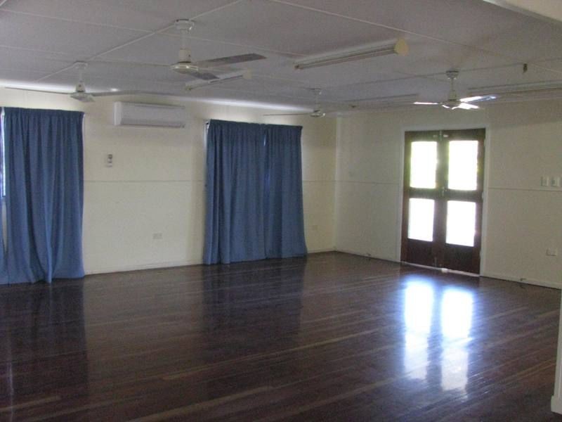 2/28 Halifax Street, Garbutt QLD 4814