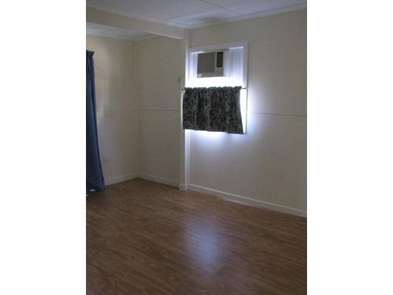 2/28 Halifax Street, Garbutt QLD 4814