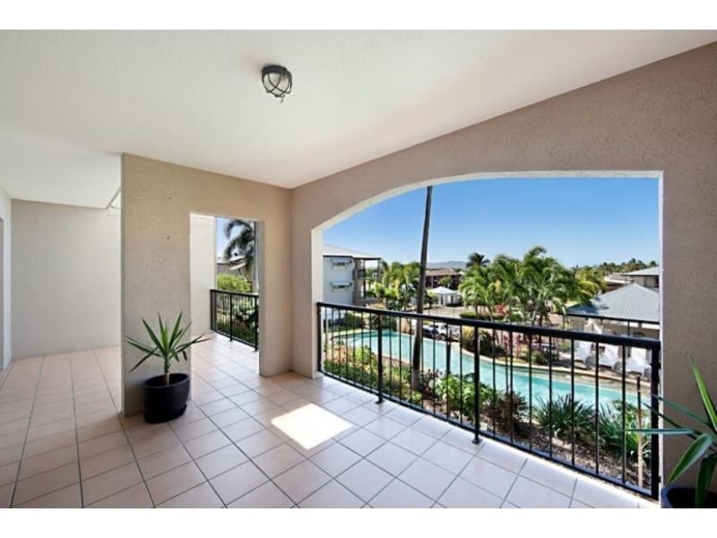 Unit 10/34 Bundock Street, Belgian Gardens QLD 4810