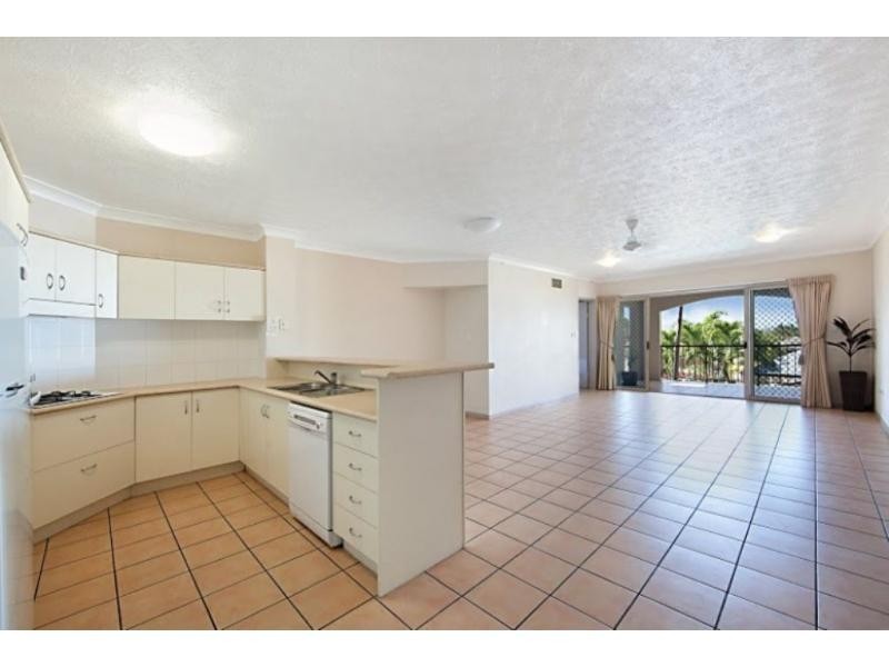Unit 10/34 Bundock Street, Belgian Gardens QLD 4810