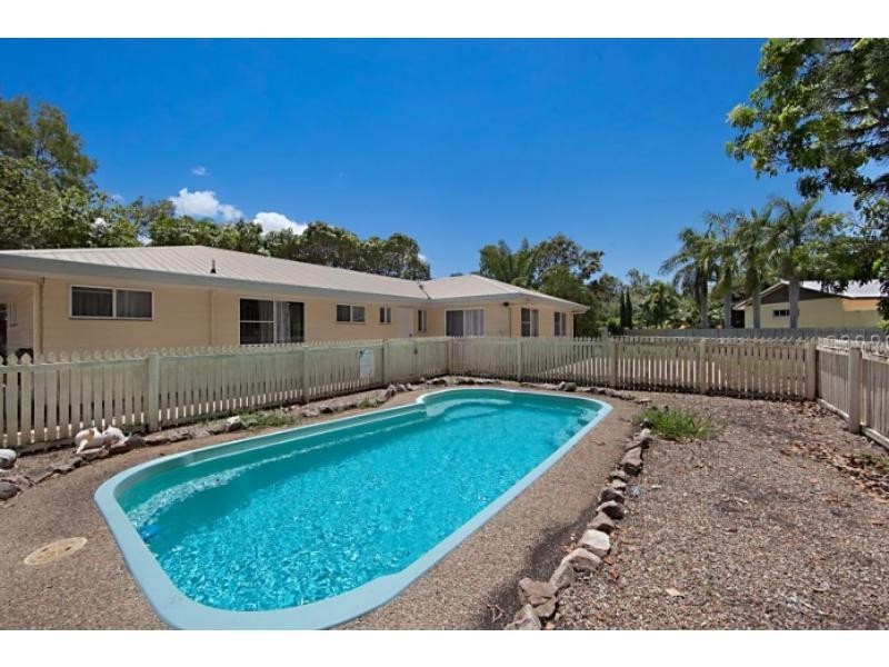 18 Kurrajong Court, Bushland Beach QLD 4818