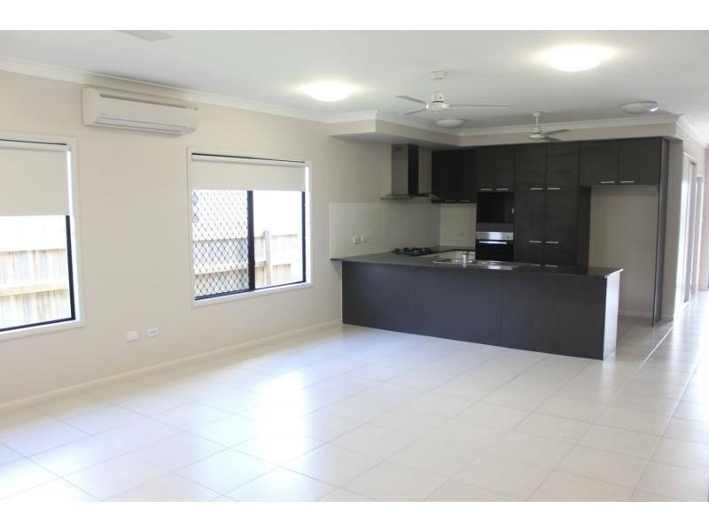 23 Twinview Terrace, Idalia QLD 4811