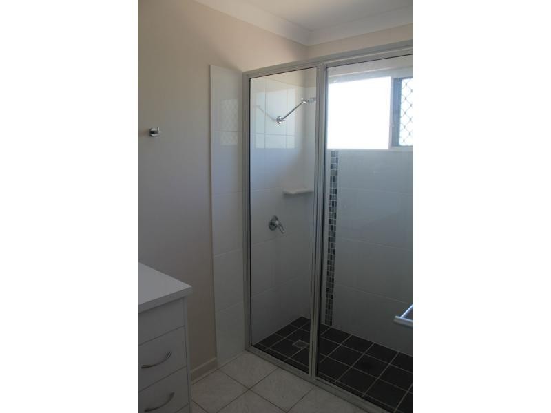 Unit 1/12/14 Lamington Road, West End QLD 4810