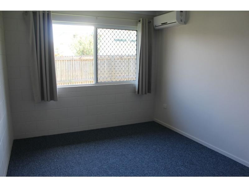 Unit 1/12/14 Lamington Road, West End QLD 4810