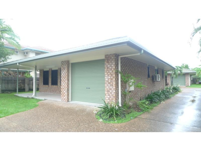 Unit 1/43 Park Street, Pimlico QLD 4812