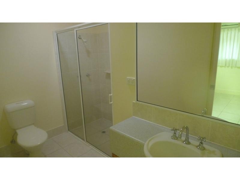 Unit 1/43 Park Street, Pimlico QLD 4812