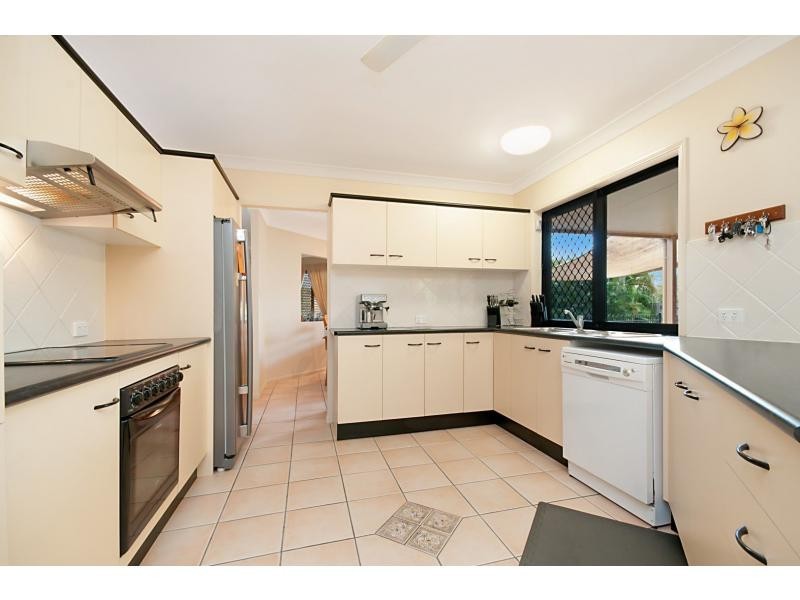 6 Astill Court, Cranbrook QLD 4814