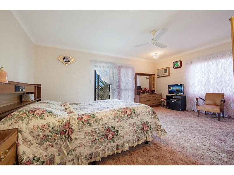 106 Bartlett Road, Horseshoe Lagoon QLD 4809