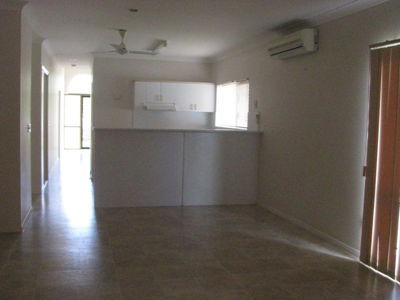 9 Boston Crescent, Douglas QLD 4814