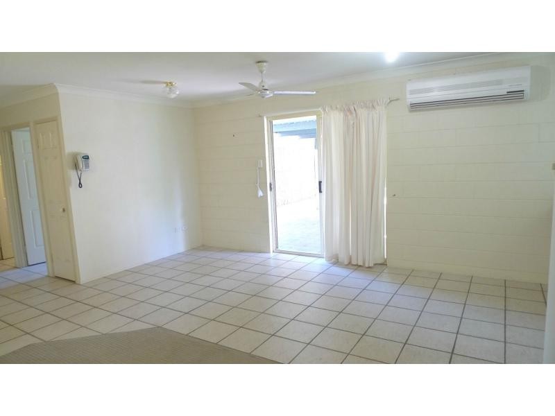 8 Chiquita Avenue, Rasmussen QLD 4815