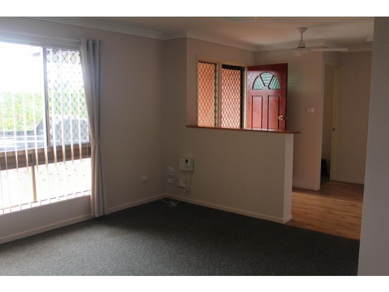 4 Mango Avenue, Mundingburra QLD 4812