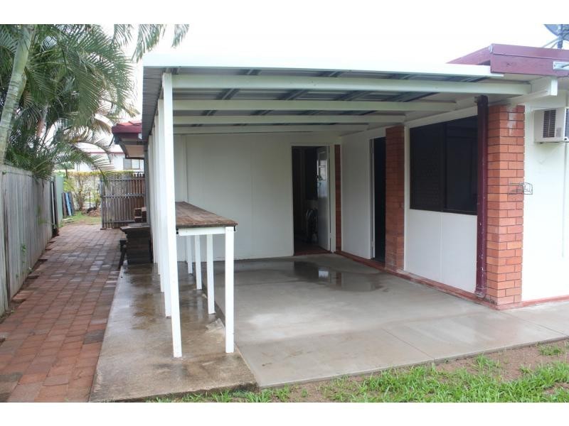 4 Mango Avenue, Mundingburra QLD 4812