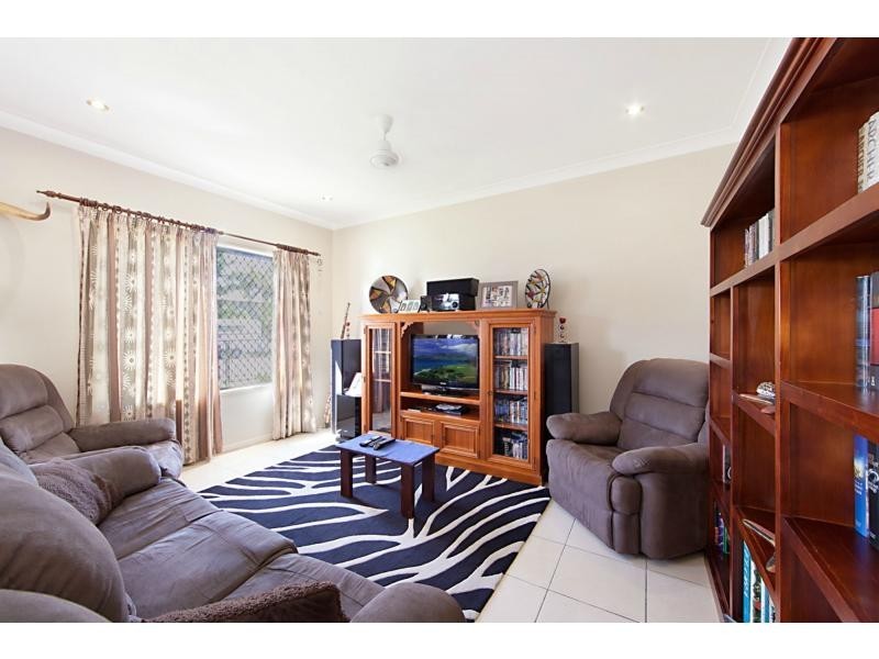 5 Sparre Street, Wulguru QLD 4811