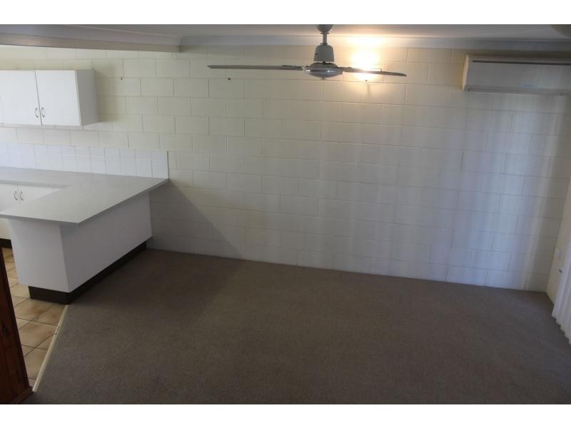 5/201 Kings Road, Pimlico QLD 4812