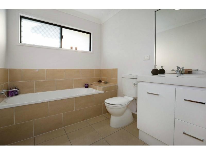 61 Janelle Street, Kelso QLD 4815