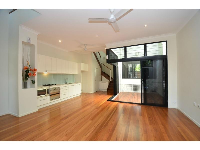 21 Paddington Terrace, Douglas QLD 4814