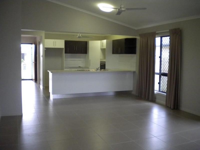 19 Ashwood Grove, Deeragun QLD 4818