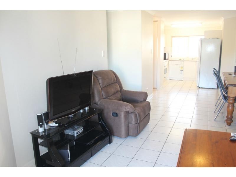 10/92 Regatta Crescent, Douglas QLD 4814