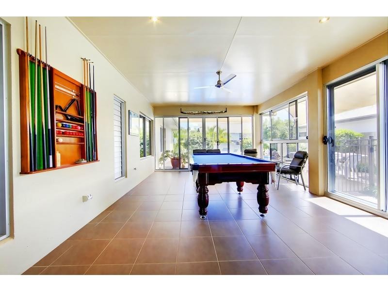 9 Waterfront Parade, Idalia QLD 4811