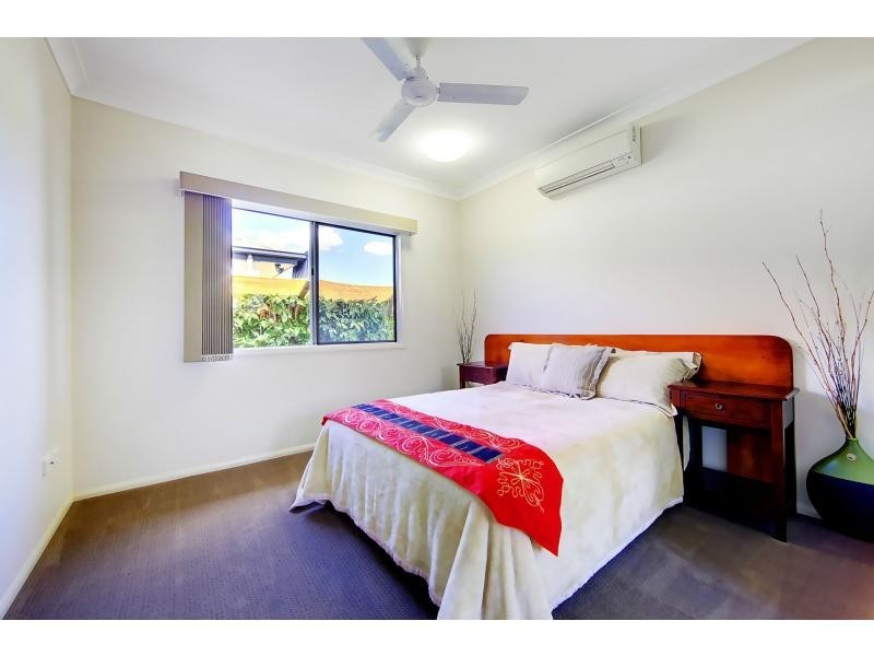 9 Waterfront Parade, Idalia QLD 4811