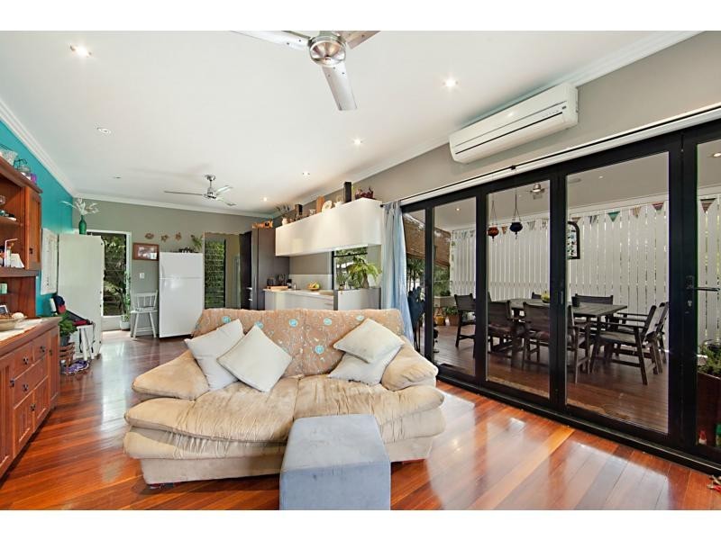 3 Windsor Street, Hermit Park QLD 4812