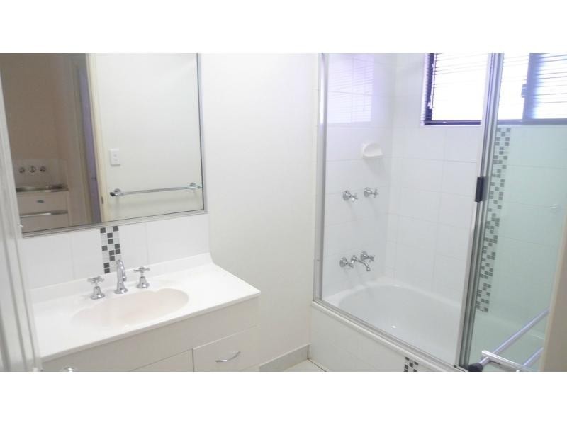 6 Montana Street, Oakdale Heights, Deeragun QLD 4818